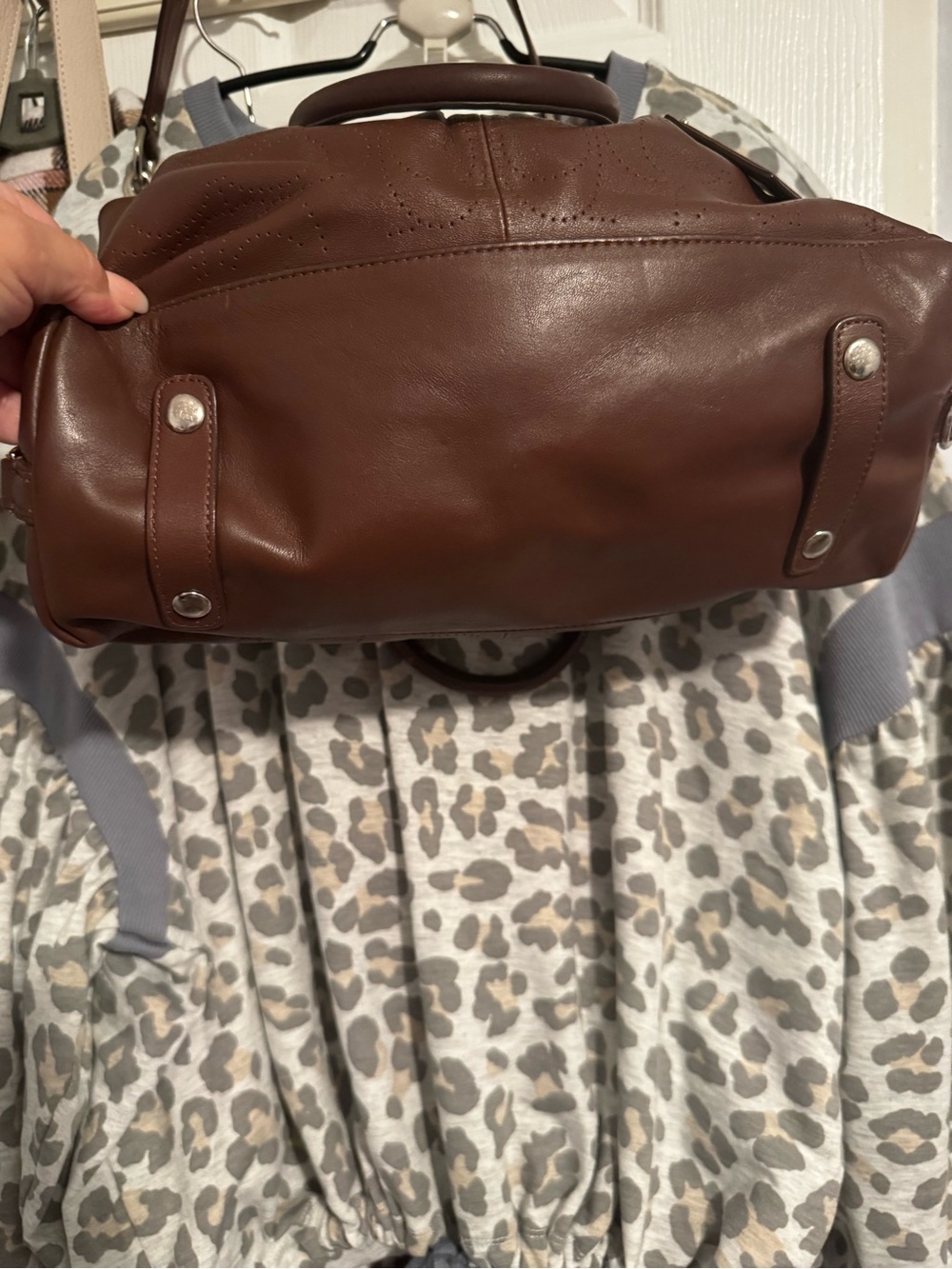 Authentic Coach Brown Leather Shoulder Bag with Silver Hardware EUC - Picture 7 of 10
